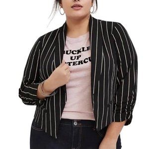 Torrid Black Stripe Crepe Open Front Blazer SIZE  4